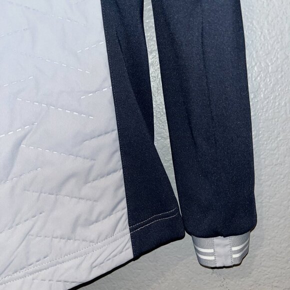 ARIAT Quilted Equestrian Western Insulated  Stable Jacket Technology Equipped -M - Picture 7 of 16